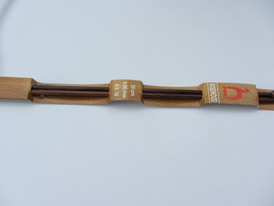 Groves Of Thames Rwood 35Cmx6.00mmKnitting Pins: Single-Ended: Rosewood: 35Cm X 6.00mmPony from B&Q