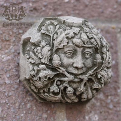 B&Q -  Acorn Green Man Stone Hanging Plaque Outdoor Bacchus Statue Garden Ornament Handmade British Wall Art Greenman - Image 3