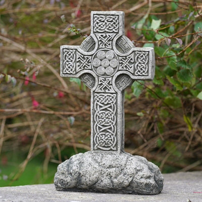 Celtic Cross Large Stone Statue w Base | Outdoor Garden Ornament British Decor - Image 3