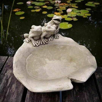 Burgess Frogs On Lily Stone Bird Feeder Bath Statue Outdoor Garden Ornament British Made Sculpture from B&Q