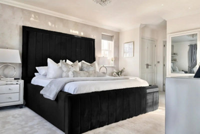 UKBEDFURNITURE Geneva Black Plush Valvet Upholstered Bed Frame Only- Blackboard60 Inch Headboard from B&Q