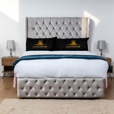 UKBEDFURNITURE Luxor Silver Plush Wingback Divan Bed Base With 54 Inch HeadboardNo Storage from B&Q
