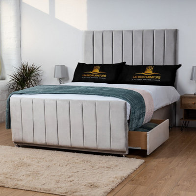 UKBEDFURNITURE Hampton Silver Plush Divan Bed With 2 Foot End Drawers & 26 Inch Headboard from B&Q