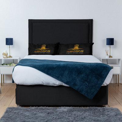 UKBEDFURNITURE Ascot Black Plush  Divan Bed Base With 26 Inch HeadboardNo Storage from B&Q