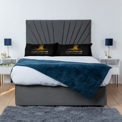UKBEDFURNITURE Sunrise Steel Plush  Divan Bed Base With 26 Inch HeadboardNo Storage from B&Q