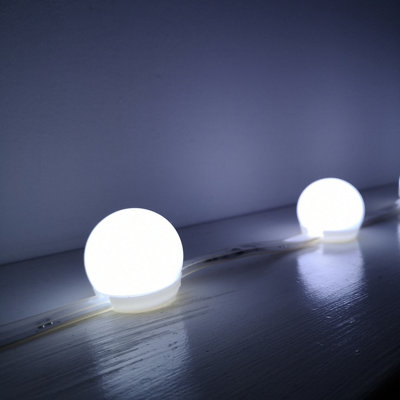 90 LED 4m Outdoor Multi Function Christmas Party Globe Strip Lights in Cool White Price Comparisons | Compare The Build