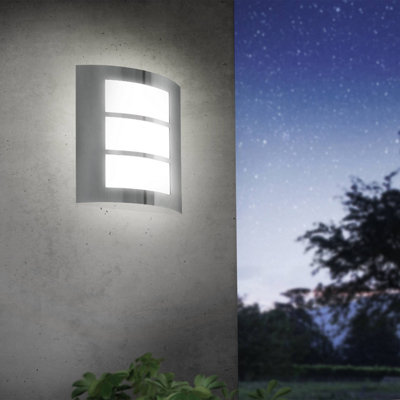 B&Q -  City Stainless Steel Outdoor Wall LightWeatherproof (Ip44)(D) 23.5Cm