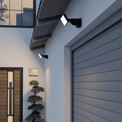 Eglo Epifano 50W Led Flood LightTri Colour (3000K/4000K/6500K)Ip65 WeatherproofBlack Aluminium Housing from B&Q