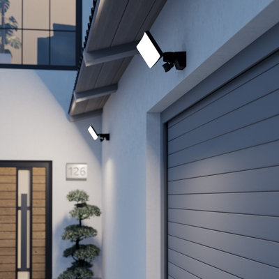B&Q -  Epifano 200W Led Flood Light27,000 LumensTri ColourIp65 WeatherproofHeavy Duty Black Aluminium Housing