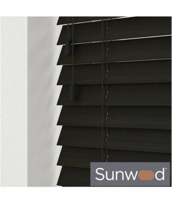 Vertical blinds deals b&q