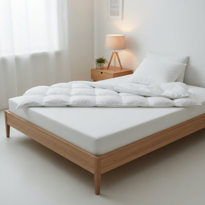 Cool Plus 8" (20Cm) Medium Firm Memory Foam Mattress (Double135Cm (4'6") X 190Cm (6'3") from B&Q