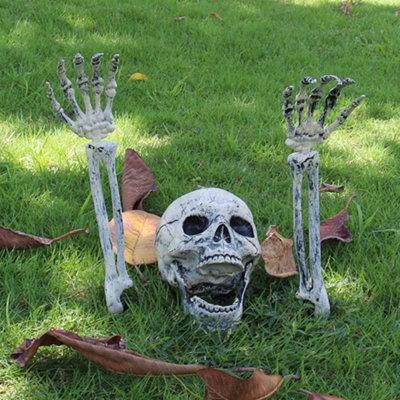 Realistic Skeleton Stakes Outdoor DecorZombie Hands & Skull Set For Lawn Garden Graveyard Scene Halloween Yard Decoration from B&Q