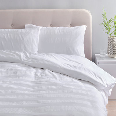 Shop bedding.
