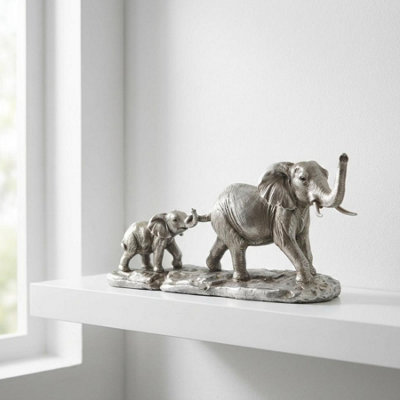Garden Greatness Elephant And Baby Decorative Ornament from B&Q