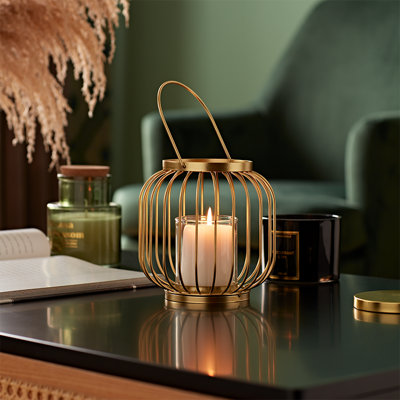 Shop candles.