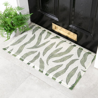 Native Natural William Morris Leaf Pattern Doormat (70 X 40Cm) from B&Q