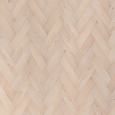  - Herringbone Engineered Flooring Whinberry Oak Brushed Uv Lacquered (14mm Thick/ 90mm Wide)