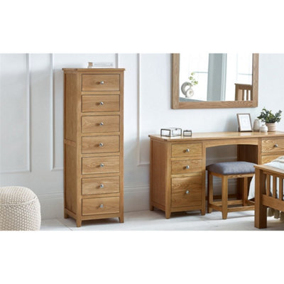 Ashfield Solid Oak 7 Drawer Narrow ChestMt Mix from B&Q
