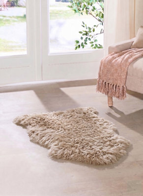 Native Natural 90Cm New Zealand Sheepskin Rug from B&Q