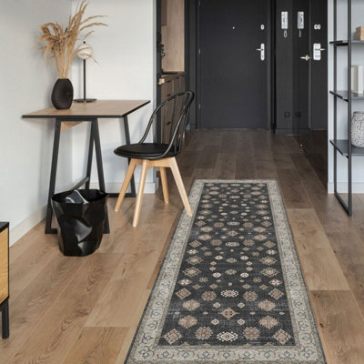  - Black Bordered Floral Rug For Bedroom& Living Room7mm Thick Stain-Resistant Traditional Rug160Cm X 230Cm