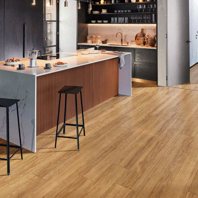  - Engineered Wood Flooring Chene34 Lacquered Brown Plank (14mm Thick X 190mm Wide)