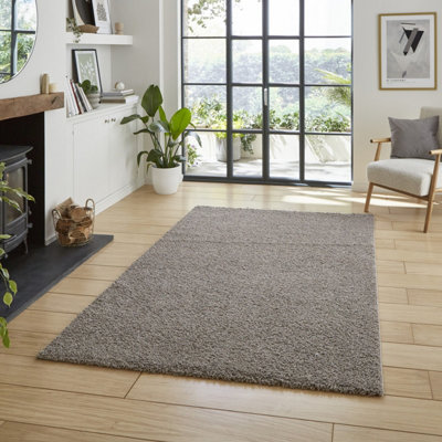 Grey Plain 25mm Thick Anti-Shed Rug For BedroomLiving& Dining RoomAnti-Shed Modern Plain Area Rug-160Cm X 230Cm from B&Q
