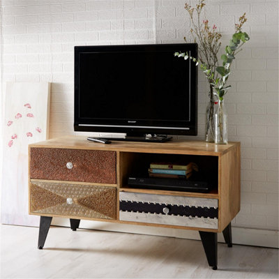 Worcester Scorio Stylish Modern Small Media Unit from B&Q