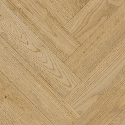 B&Q Chesp Warm Wood Effect Glue Down Luxury Vinyl Tile -Herringbone(2Mm Lvt), For Domestic & Commercial Use 5.02M² Per Pack Size 08