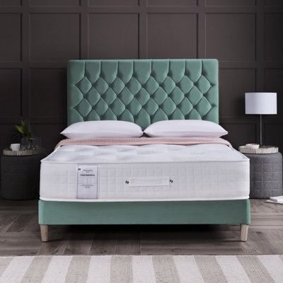 Rest Relax Sleep Chatsworth Tufted Natural 1000 Pocket Sprung MattressSuper King 6Ft from B&Q