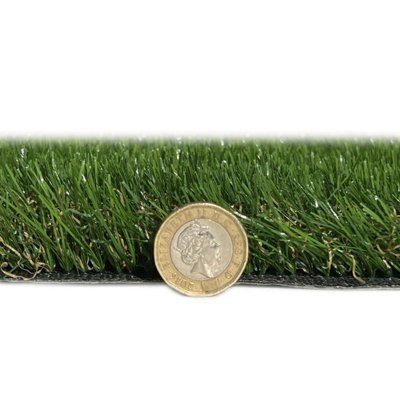 Narso 30mm Artificial GrassSynthetic Fake GrassPet FriendlyFake Grass For LawnPatio-5M(16'4") X 4M(13'1")-20M² from B&Q