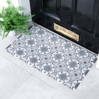 Native Natural Flower Tile Pattern Doormat (70 X 40Cm) from B&Q