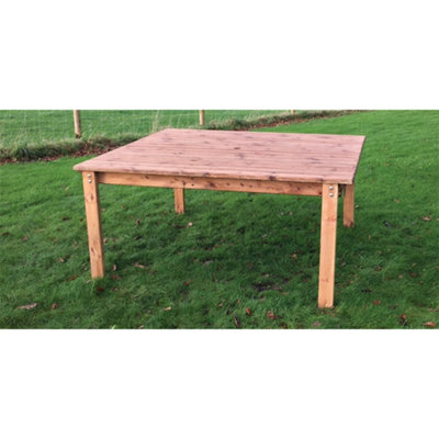 B&Q -  Traditional Medium Square Table