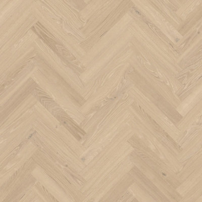B&Q Florentine Oak Wood Effect Glue Down Luxury Vinyl Tile-Herringbone(2Mm Lvt)For Domestic,Commercial Use 3.345Mâ² Per Pack