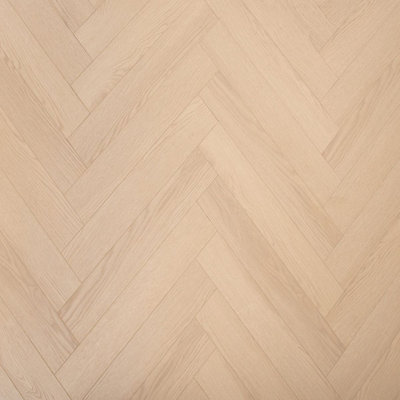 Click Laminate Flooring 8.0mm Oakleigh Kingham Herringbone Wood Effect For BedroomDining Room & Lounge 1.8M²Per Pack from B&Q