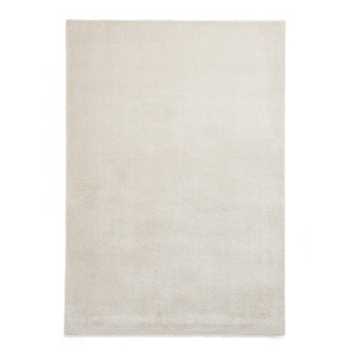 Cream Plain Shaggy Rug17mm Thick Stain-Resistant RugModern Rug For BedroomLivingroom& Diningroom-160Cm X 230Cm from B&Q
