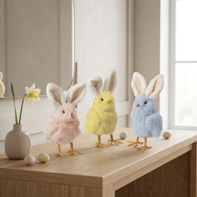 Garden Greatness Trio Spingtime Easter Fluffy Chicks With Ears from B&Q
