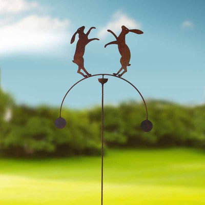B&Q -  Boxing Hares Wind Rocker Double Bare Metal/ready To RustSteelW54 X H148.5 Cm