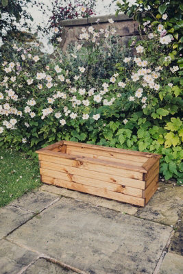 Churnet Valley Garden Furniture Ltd Valley Trough LargeTimber Garden PlanterL39 X W90 X H32 Cm from B&Q