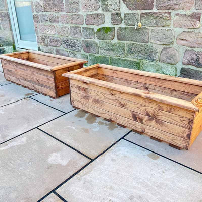 B&Q -  2Pc Extra Large TroughWoodL47.5 X W109 X H33 CmFully Assembled