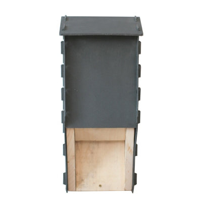 Buttercup Farm Eco Cavity Bat BoxRecycled Ldpe Plastic/woodL14.5 X W22.5 X H51 CmBlack from B&Q