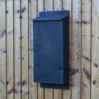 Buttercup Farm Large Colony Bat BoxPlywood/ceramicL14 X W35 X H78 Cm from B&Q