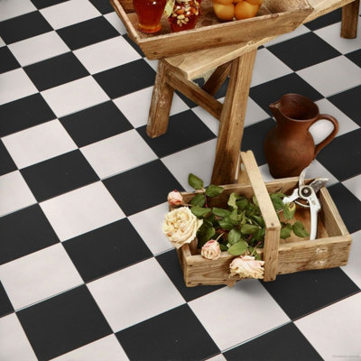 99 York Mardi Gras Chequered Effect Lino Flooring Sheet Vinyl Flooring - 2m(6'6") X 3m(9'9")-6m² - 8