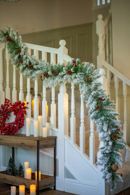 9ft Artificial Snow Dusted Garland with Pinecones and Berries - 3