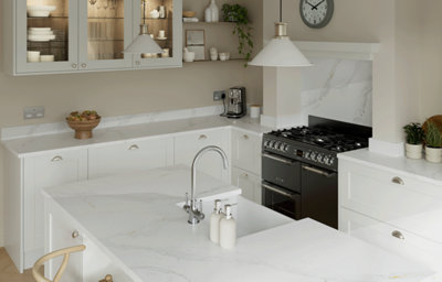 The Alpinia ivory kitchen, featuring ivory shaker cabinets.