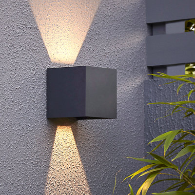 modern garden solar lights