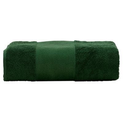 A&R Towels PrintMe Bath Towel Dark Green (One Size) DIY at B&Q