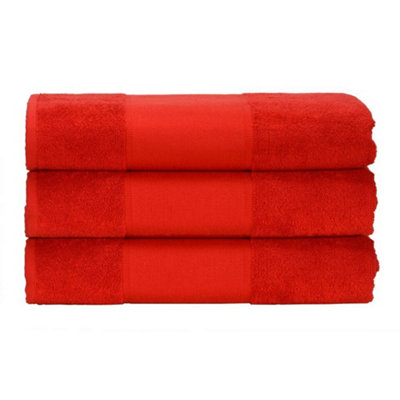 A&R Towels PrintMe Hand Towel Fire Red (One Size) DIY at B&Q