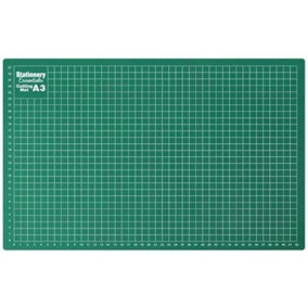 A3 Non-Slip Cutting Board with Surface for Arts & Crafts Easy Guided Line Paper Card Fabric Plastic for Professional Cutting Green