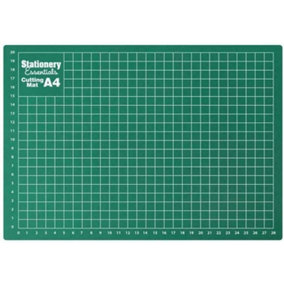 A4 Non-Slip Cutting Board with Surface for Arts & Crafts Easy Guided Line Paper Card Fabric Plastic for Professional Cutting Green