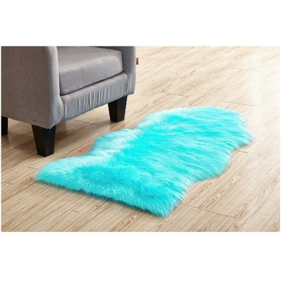 Blue faux fur online chair